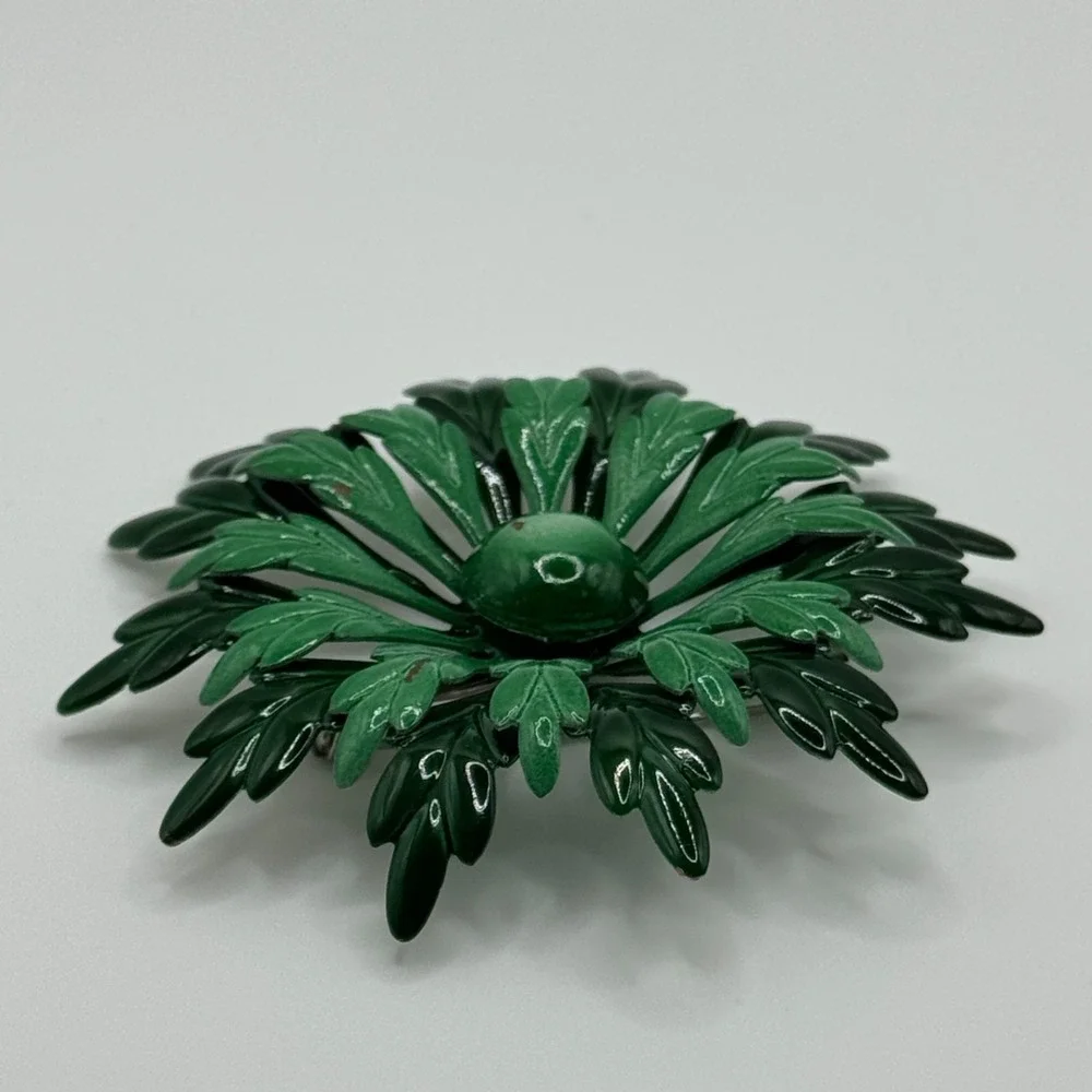Vintage Enamel Flower Pin Green Retro Floral Brooch